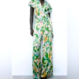 Zara Satin Jumpsuit, Size XS, perfect condition